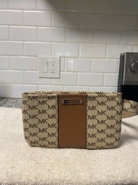 NWOT Michael Kors Beige and Brown MK Logo Wristlet with Center Leather Panel